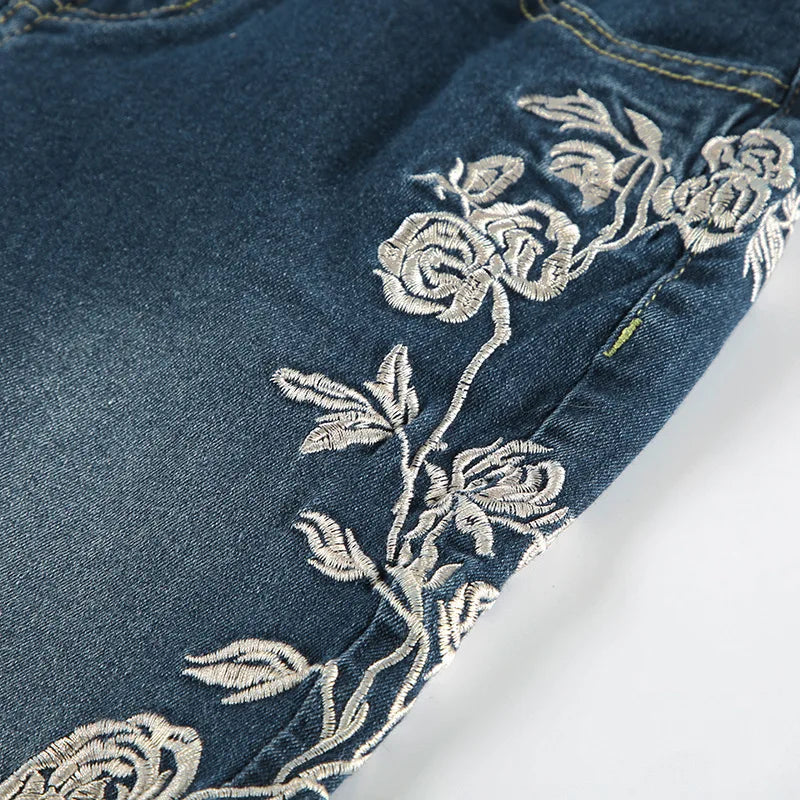 Street Style Icon: Vintage Y2K Flared Jeans - Baggy Low-Rise Denim with Hand-Embroidered Florals